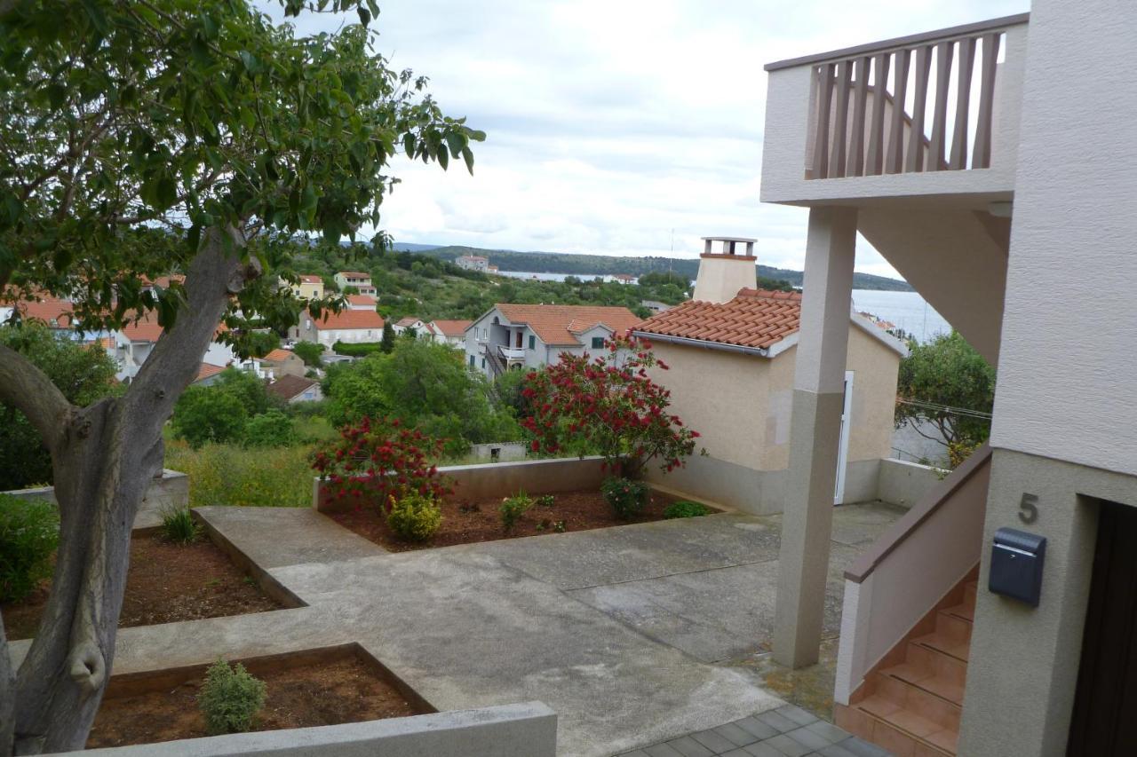 Apartments With A Parking Space Sali, Dugi Otok - 8154 Zewnętrze zdjęcie